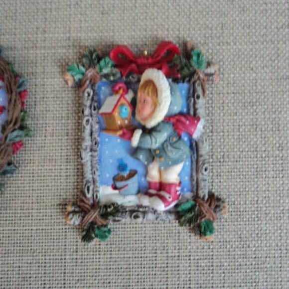 Ashton Drake Christmas ornaments set of 3~ with box & certificate - Picture 8 of 8